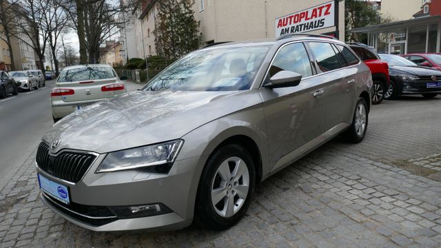 Skoda Superb Combi Ambition, BI-Xenon