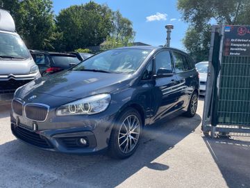 BMW 220 - 1