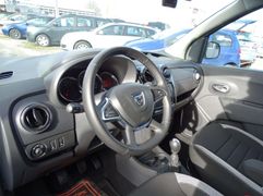 Fahrzeugabbildung Dacia Dokker Stepway Plus KAMERA DAB NAVI 1. HAND