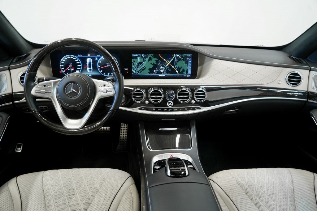 Mercedes Benz S 560