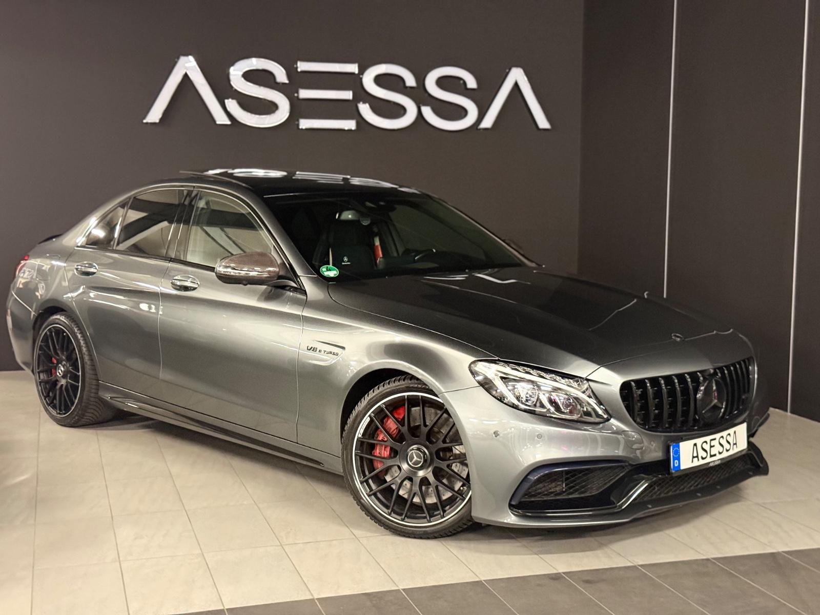 Mercedes-Benz C63S AMG*PANO*360K*PERF-AGA/SITZE*CARBON*DE-FZG*