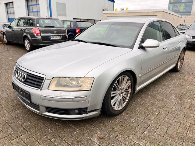 Audi A8 3.7 quattro