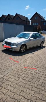 Mercedes-Benz 220 - Mercedes-Benz 220 aus 2001