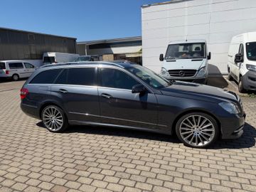 Mercedes E 250 - 4