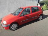 Renault Clio, Bj 2000, 2 Jahre TÜV, 60 PS,... - gebrauchte Renault Clio aus dem Jahr 2000