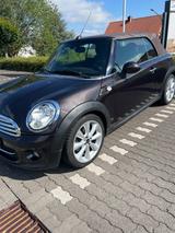 MINI Cooper Cabrio Highgate Highgate - MINI Cooper Cabrio mit Schiebedach