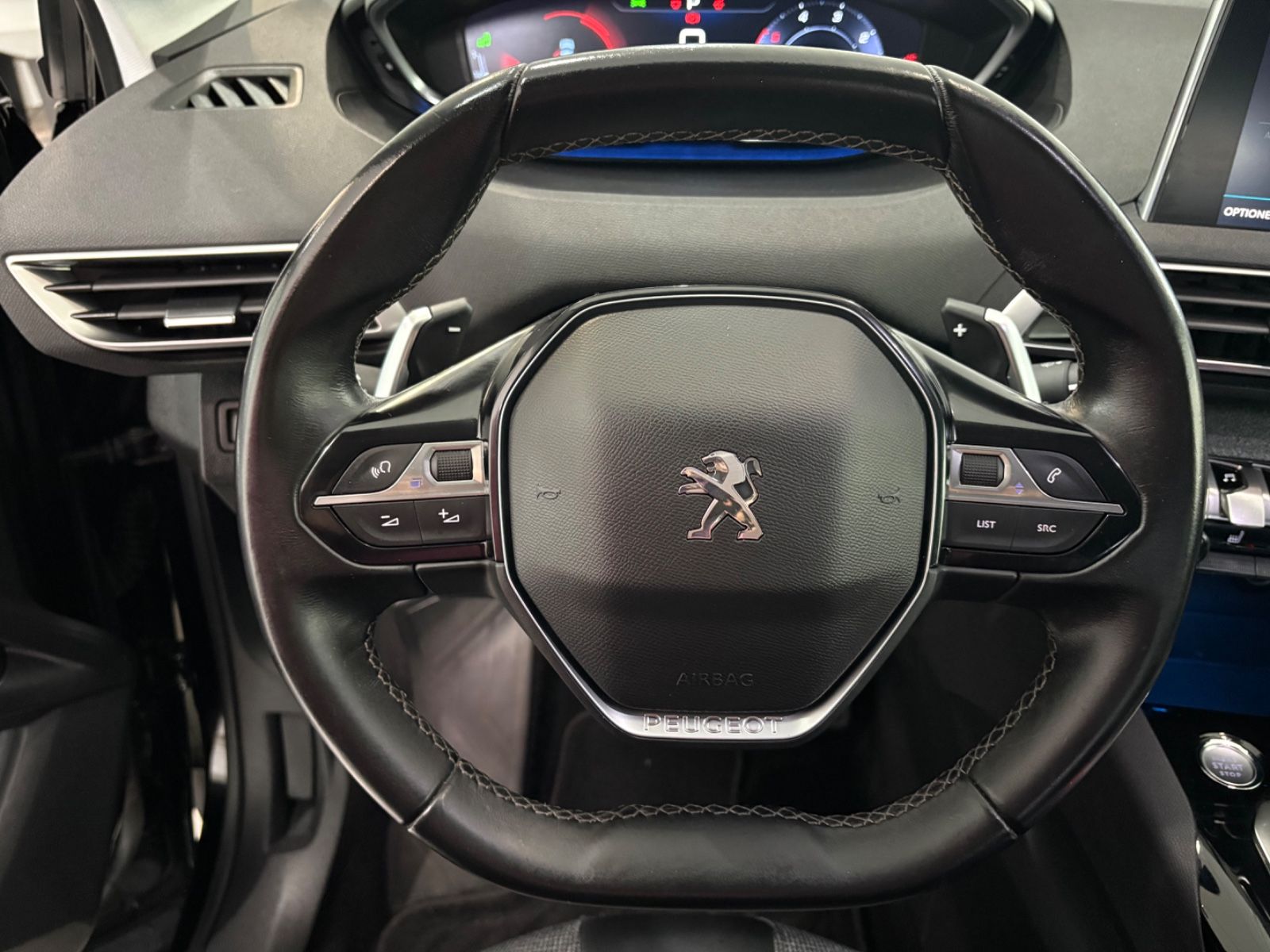 Fahrzeugabbildung Peugeot 3008 Allure