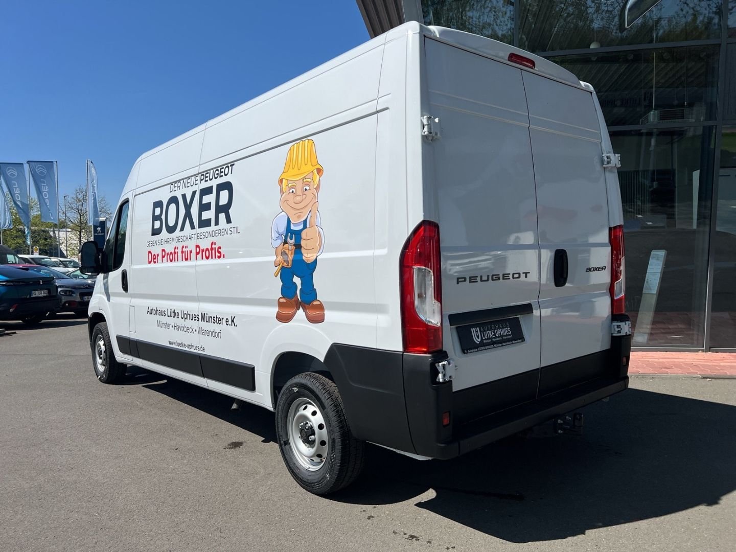 Fahrzeugabbildung Peugeot Boxer KW 2.2 35 L3H2 BlueHDi 140 AHK-abn. Navi