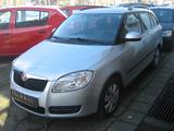 Skoda Fabia 1,4i  Ambiente 2.Hand Scheckheft TÜV neu - Skoda Fabia aus 2010: Kombi