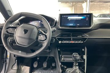Peugeot 2008 - 6