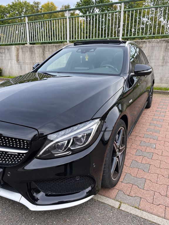 Image of Mercedes-Benz C 43 AMG