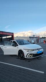 Volkswagen Golf VIII 8 GTI 2.0 TSI DSG Vollausstattung HUD - Volkswagen Golf: GTI 8v