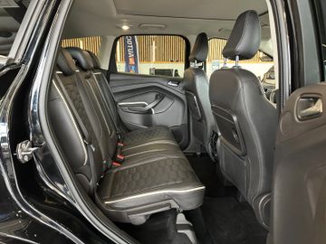 Ford Kuga Vignale *Blind-Spot*Klima*Navi*Xenon*Kamera