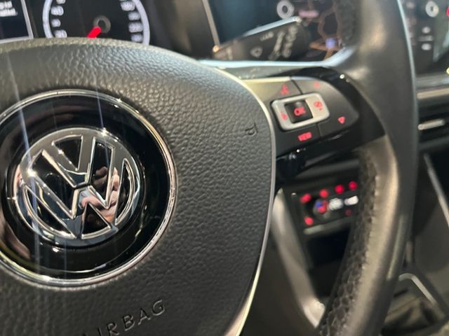 Fahrzeugabbildung Volkswagen Polo 1.0 TSI HIGHLINE NAV LED GJR