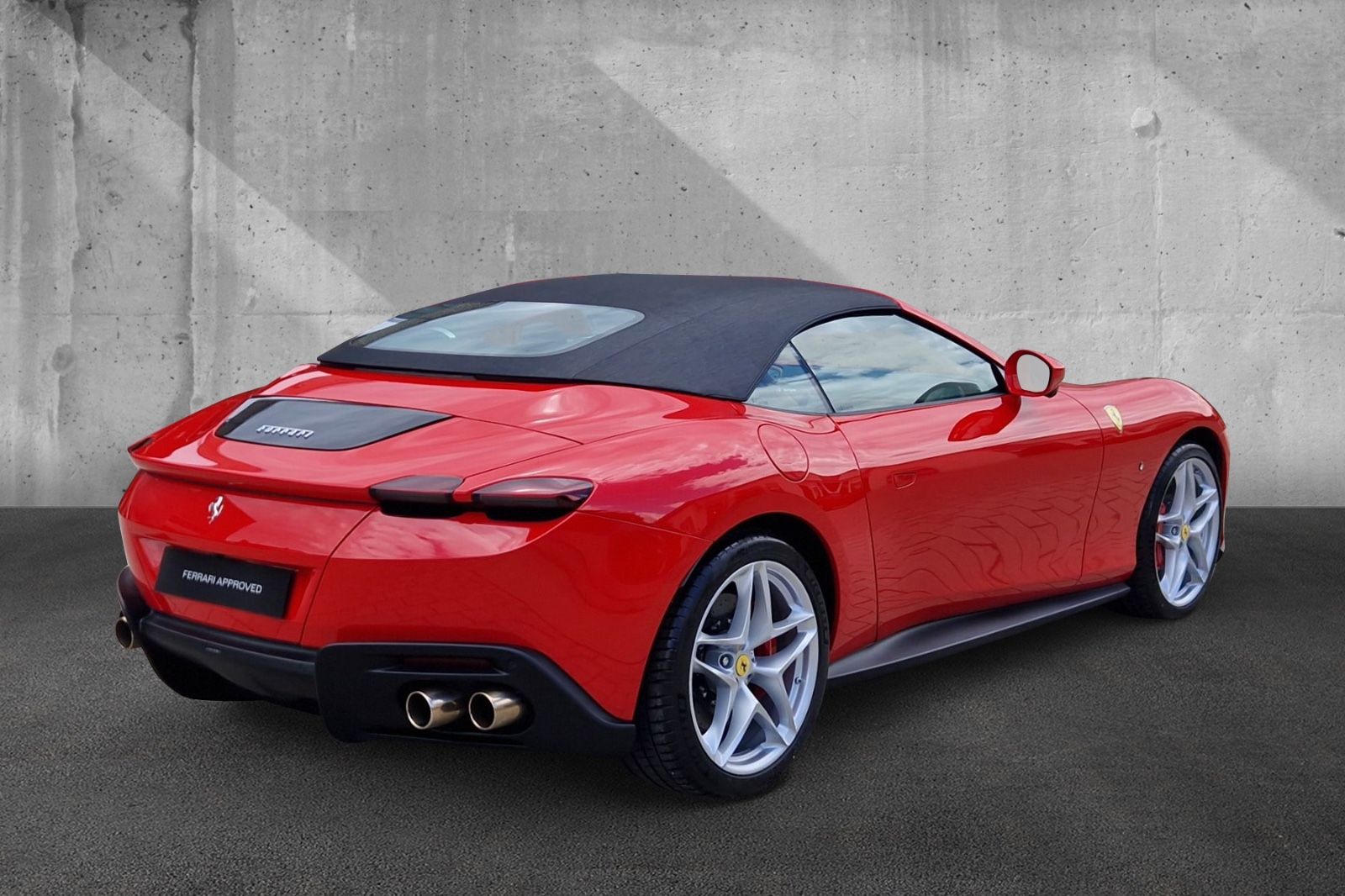 Fahrzeugabbildung Ferrari Roma Spider *Carbon*SurroundView*neu*