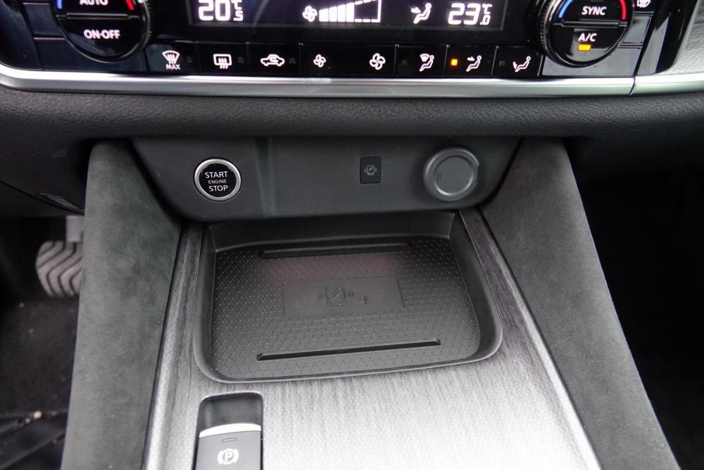Nissan Qashqai TEKNA+ (plus) ALLRAD BOSE/Panodach/Leder