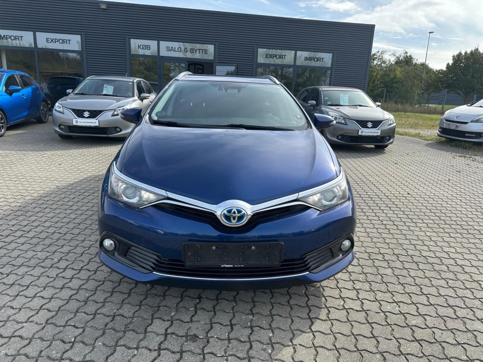 Toyota Auris Touring Sports Hybrid TOP!!! NR:2737
