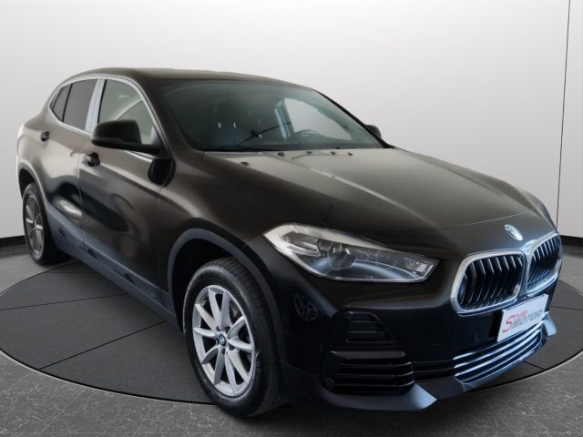 BMW X2 sDrive18d Business-X imagem 3