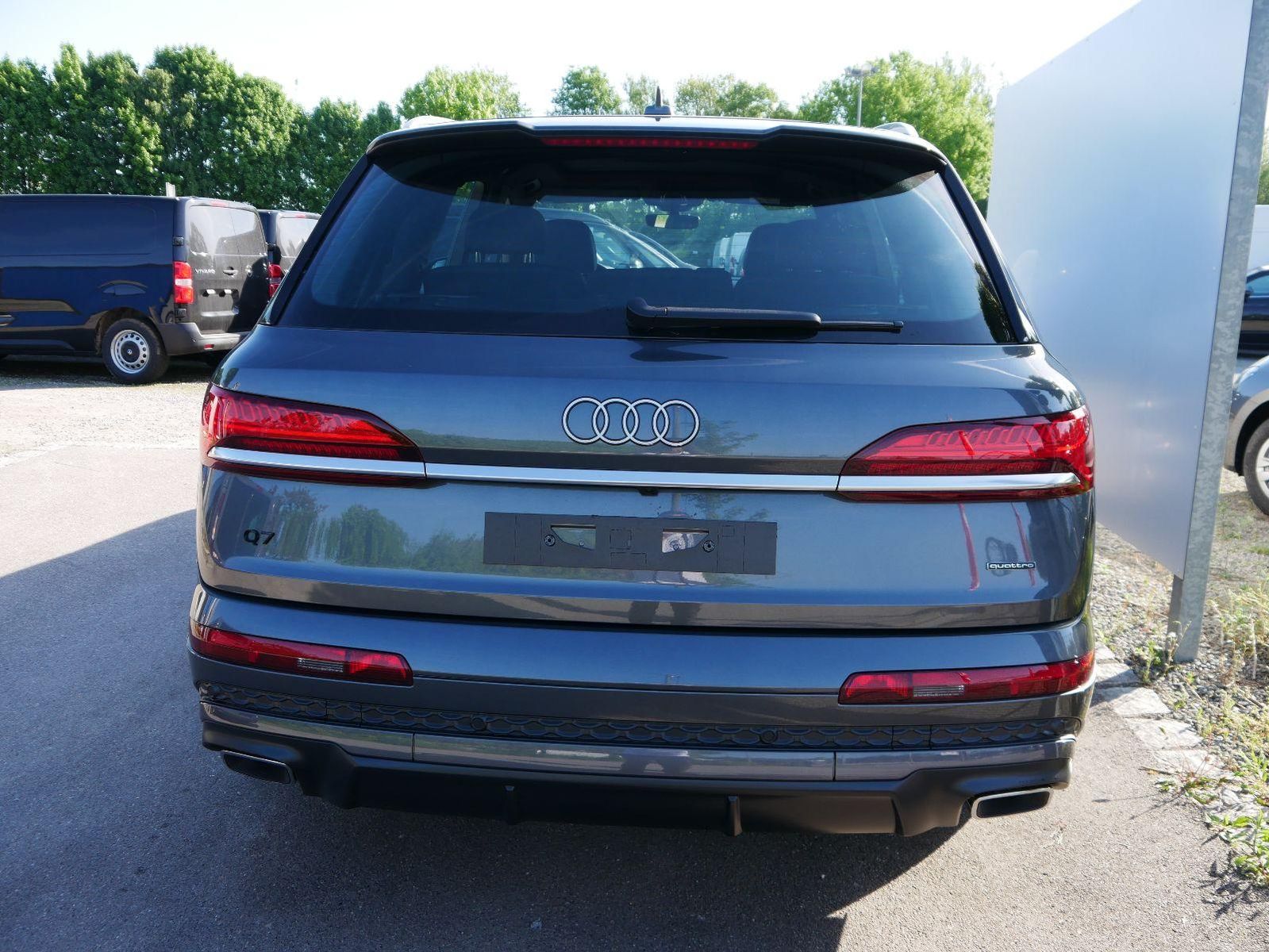 Audi Q7 S line 45 TDI*4X4*AHK*LED*7-SITZE*20 ZOLL*PAN imagem 3