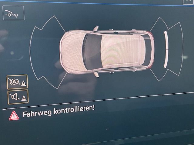 T-Roc R 4Motion Navi  AHK El. Panodach Digitales