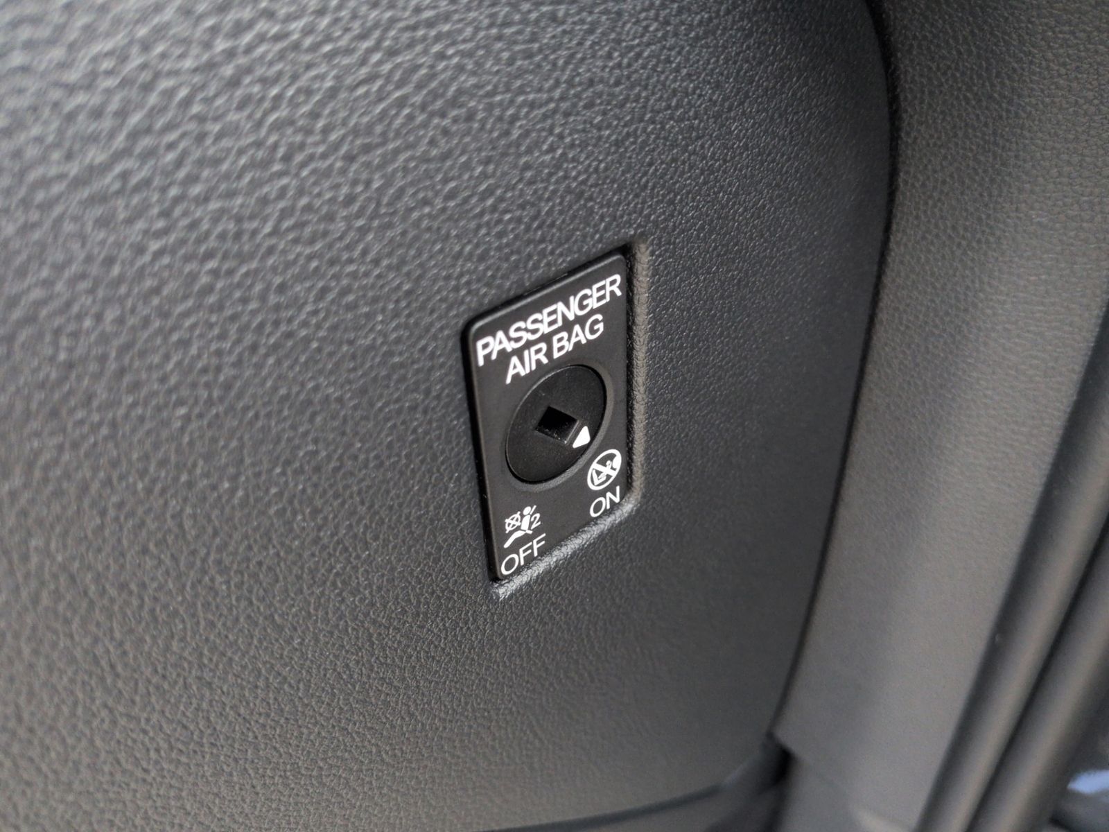 Golf VIII Alltrack 2.0 TDI DSG KAMERA+AHK+NAVI+