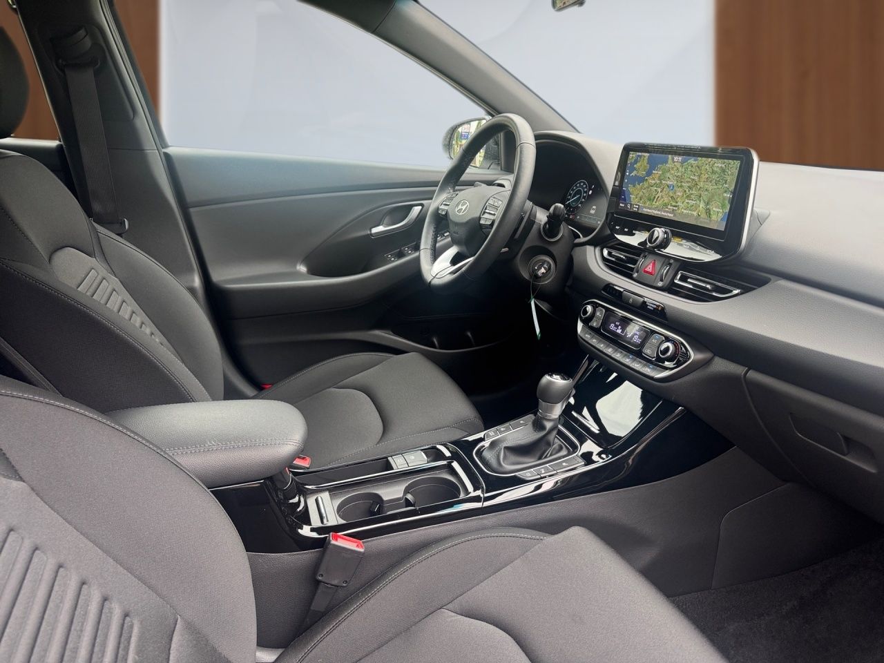 Fahrzeugabbildung Hyundai i30 ADVANTAGE LED*SHZ*LHZ*NAVI*2Z-KLI*