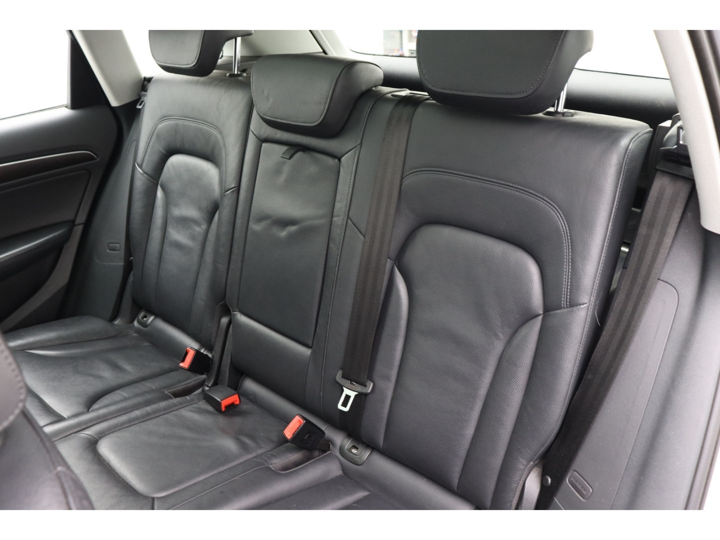 Fahrzeugabbildung Audi Q5 2.0 TDI 140 kW quattro Pano Sound Memory