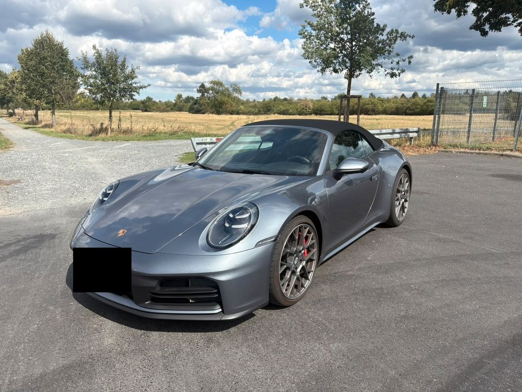 Porsche 992