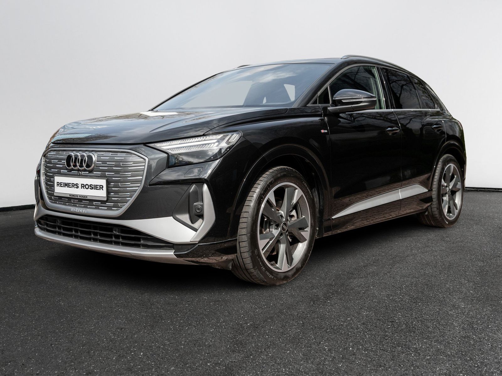 Audi Q4 e-tron SOH 98,2% Kam. Navi Pano Sportp. ACC imagem 2