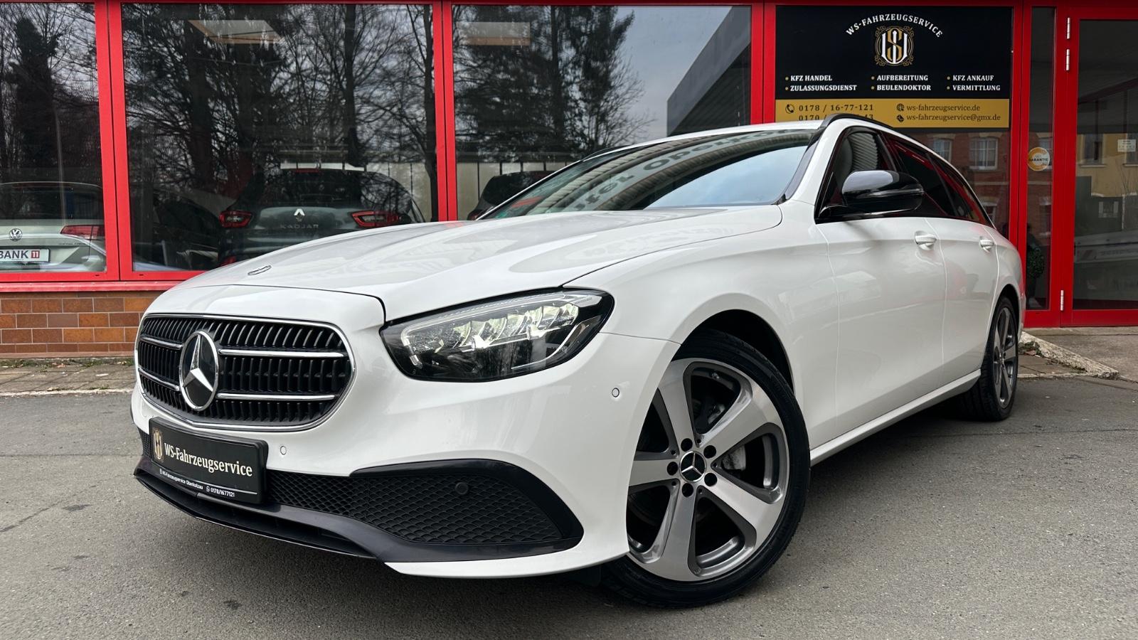 Mercedes-Benz E 300d 4Matic Avantgarde/Night/LED/Navi/R19/Kam