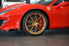 FERRARI 488 Pista Coupé | Full Carbon | Rosso Corsa FERRARI 488 Pista Coupé | Full Carbon | Rosso Corsa