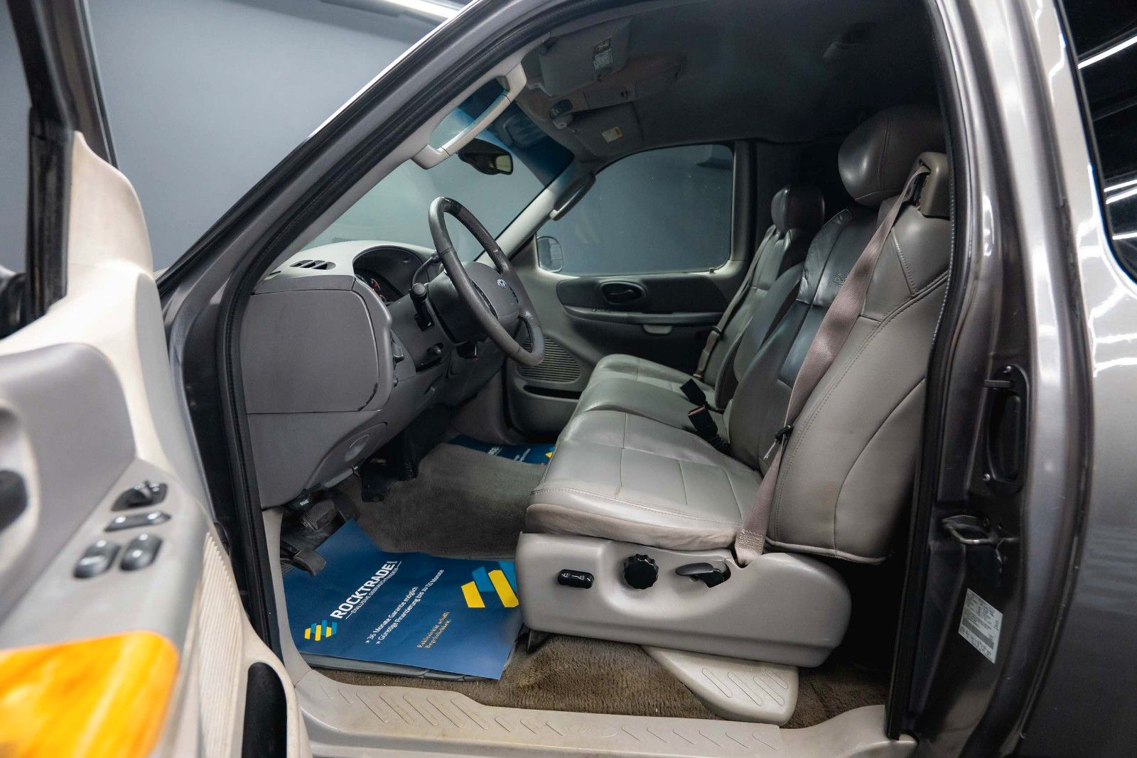 Fahrzeugabbildung Ford F150 5.4L V8 4x4 Triton SuperCab *LKW*AHK 3000kg