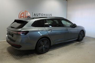 Volkswagen Passat Variant 2.0 TDI 142 kW 4M R-Line "Black"