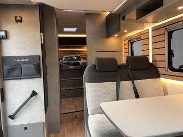 Crosscamp EXPDN 7.4E AUTOMATIK Kamera NAVI