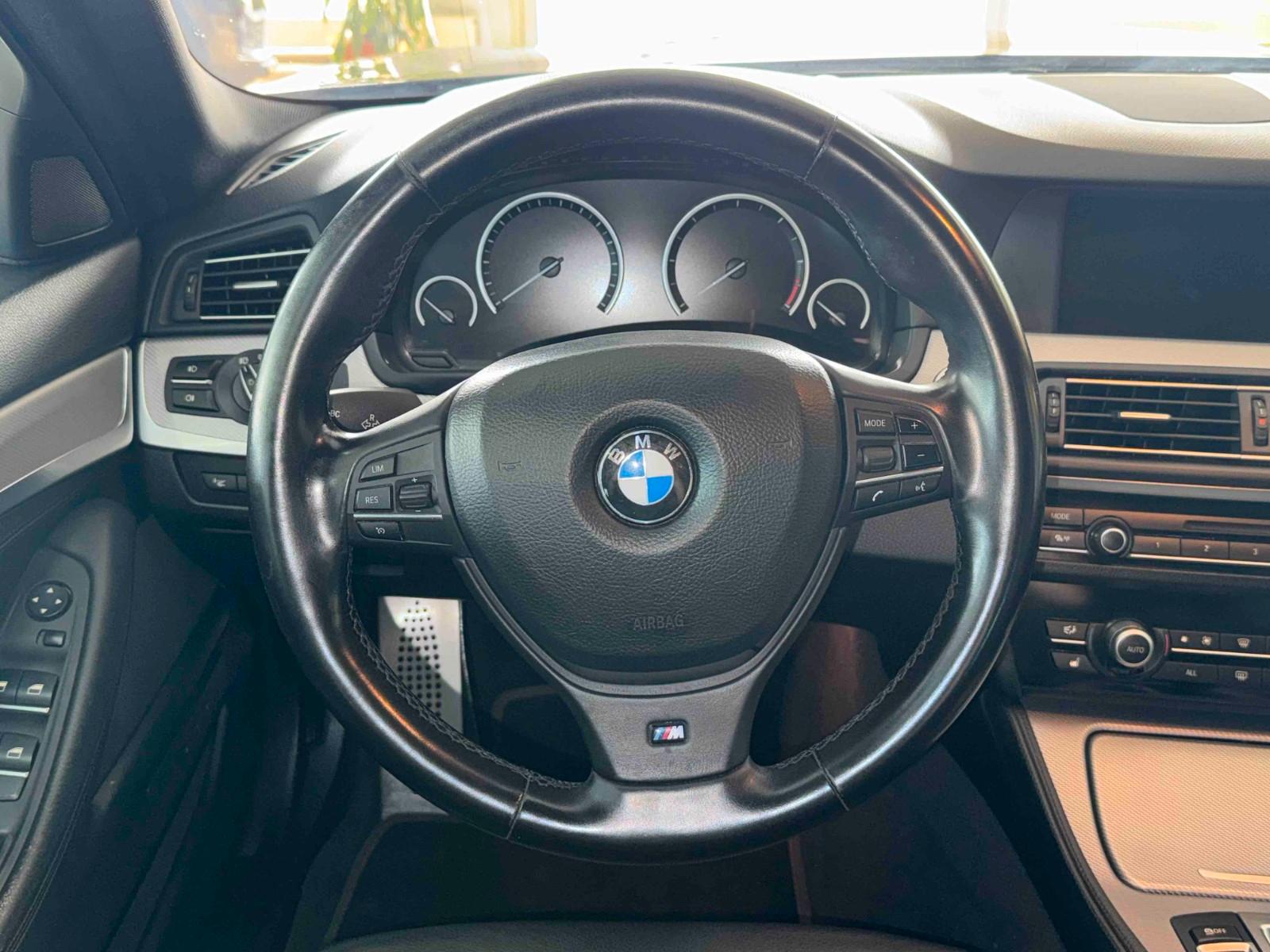 BMW 530d 5 Touring M-PAKET-/HUD-/LEDER-/S-CLOSE