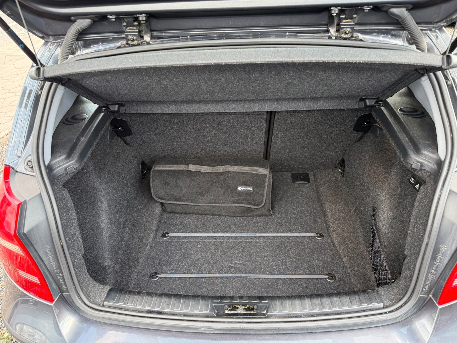 Fahrzeugabbildung BMW 116i