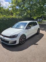 Volkswagen Golf 2.0 TSI DSG GTI Performance Voll 8-fach Ber - Volkswagen Golf: GTI 8v