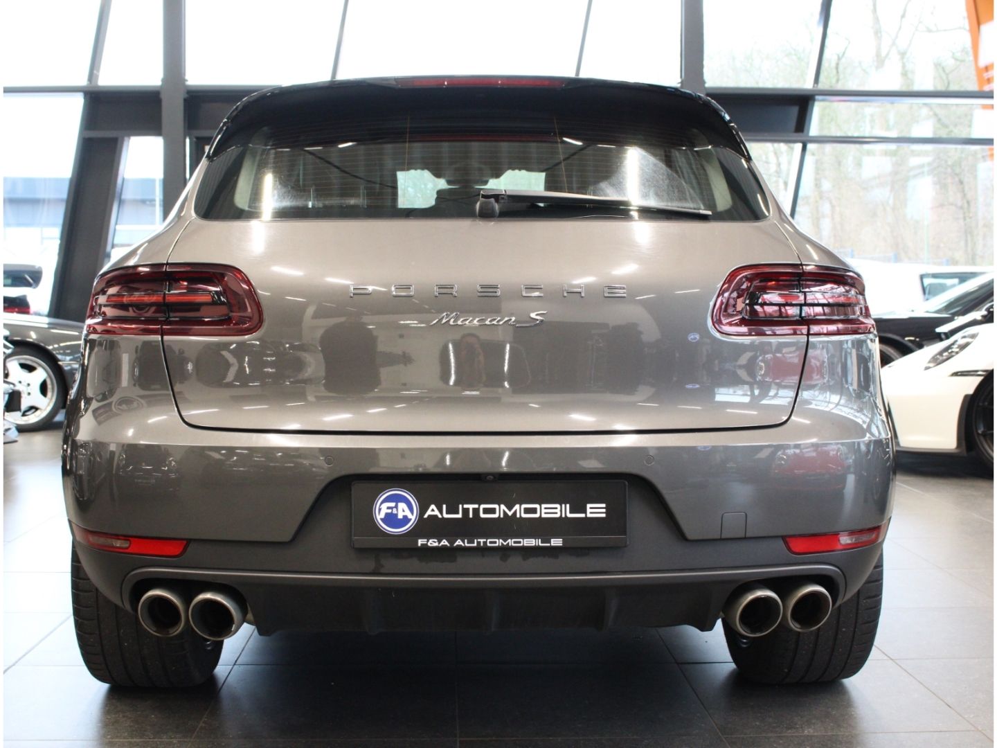Fahrzeugabbildung Porsche Macan S Diesel Sport Chrono 2.Hand*Pano*Bose