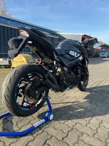 Suzuki GSX-S 750 - SUZUKI GSX S750