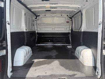 Renault Trafic - 10