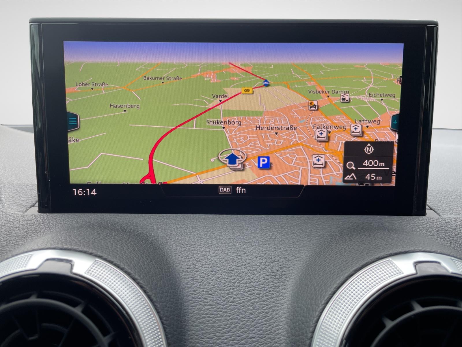 Audi Q2 30 TDI advanced Navi LED Kamera PDC LM Tempo, миниатюра 10