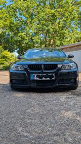 BMW E90 330i M Paket - BMW 330: 330i M Paket