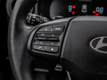 Hyundai i10 1.0 Trend Verkehrsschilder-Assistent Kamera