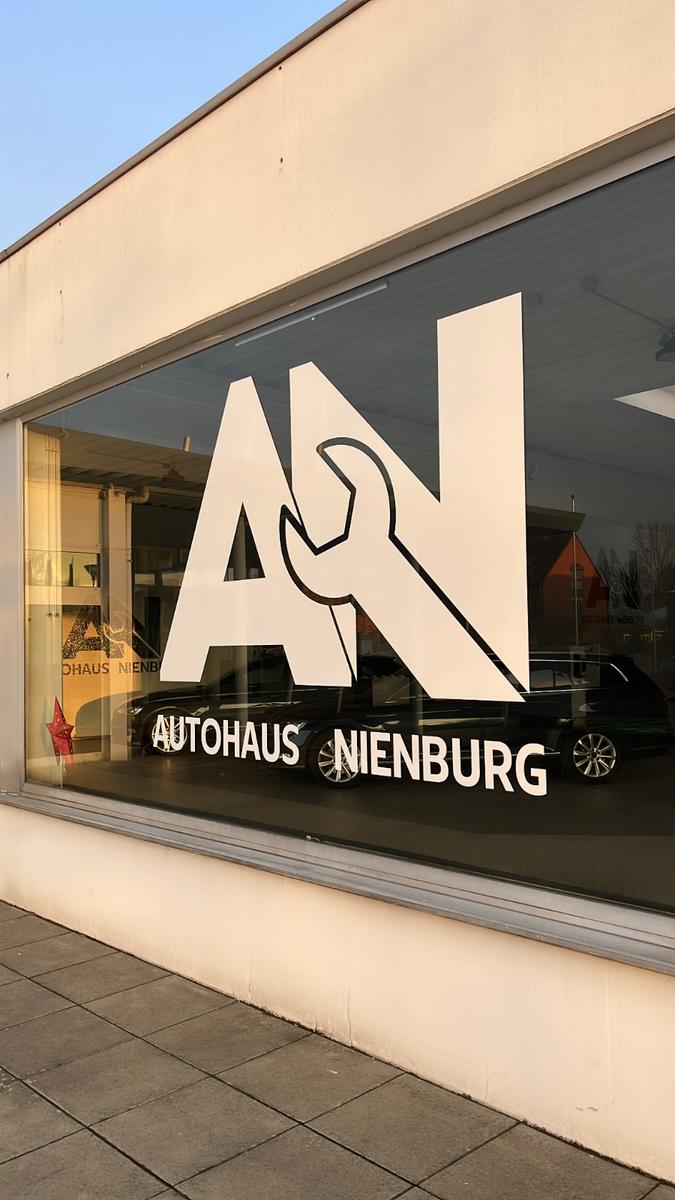 showroom-image-main