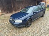 Audi A6 4B 2.8 Quatro - Audi A6 aus 1998: Kombi