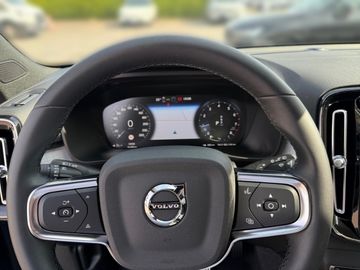 Volvo XC40 - 8