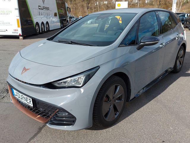 Cupra Born 150kW 204PS*HEAT PUMP+Pilot M+TechM Pack*