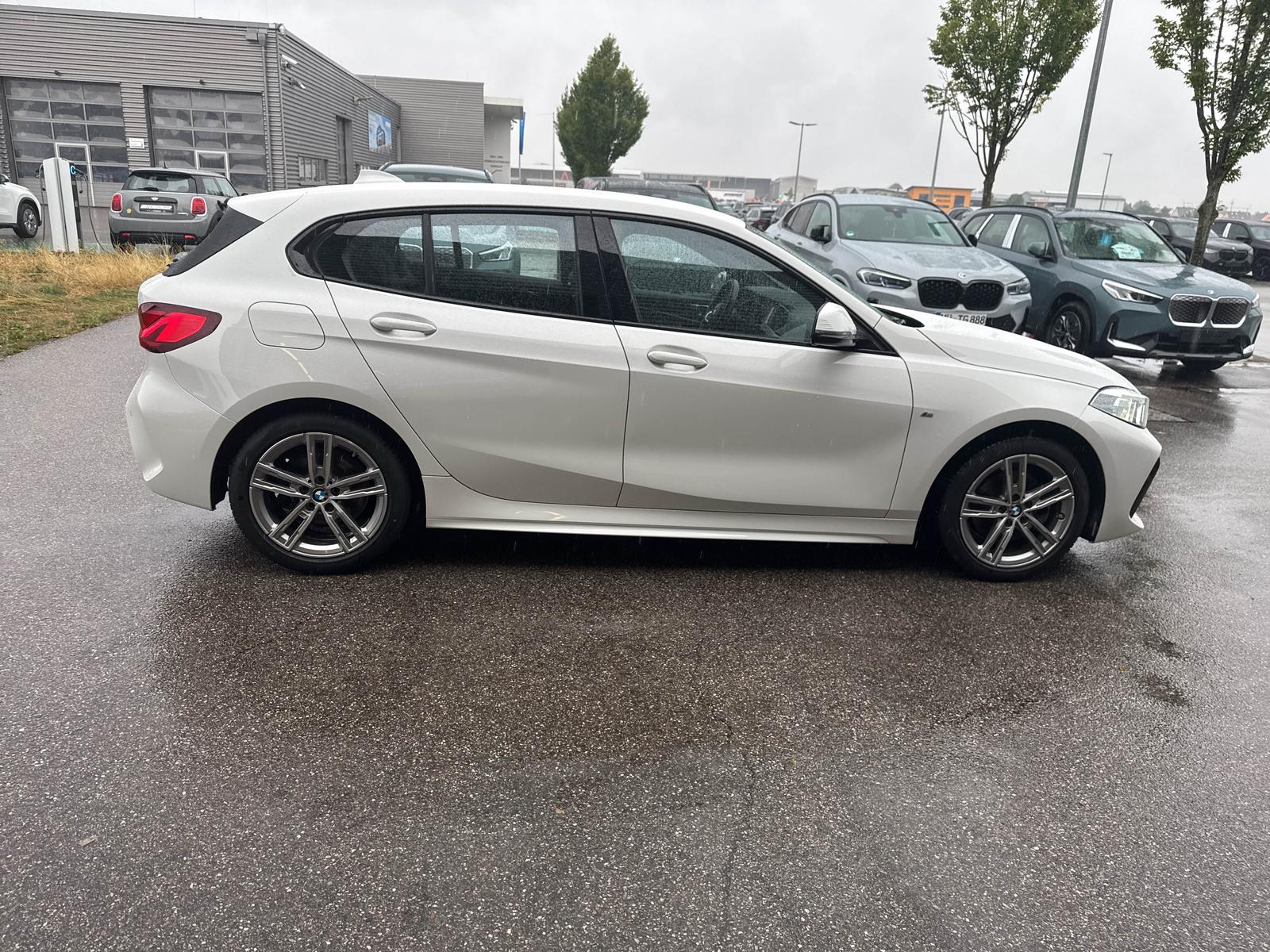BMW 118i 5-Türer LKH SHZ