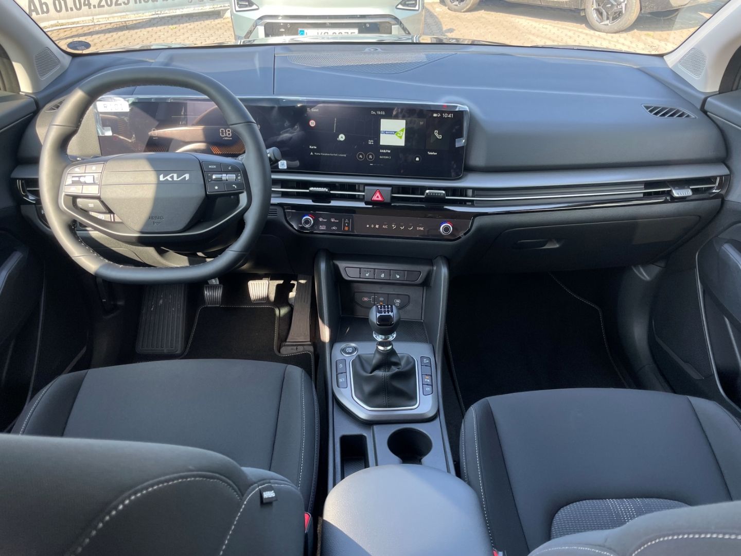 Fahrzeugabbildung Kia Sportage Vision PDC v&h SpurhaltAss Verkehrszeic