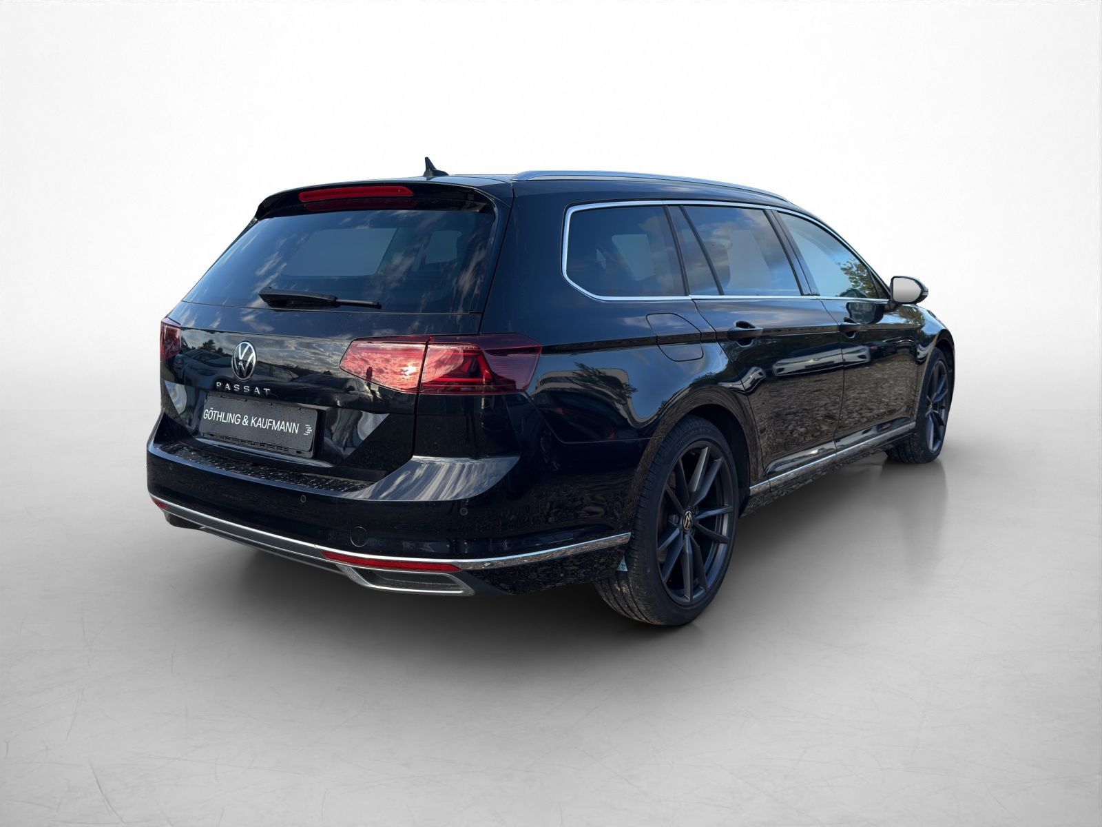 Volkswagen Passat Variant Elegance 2.0 TDI *R-LINE*NAVI*IQ- imagem 2